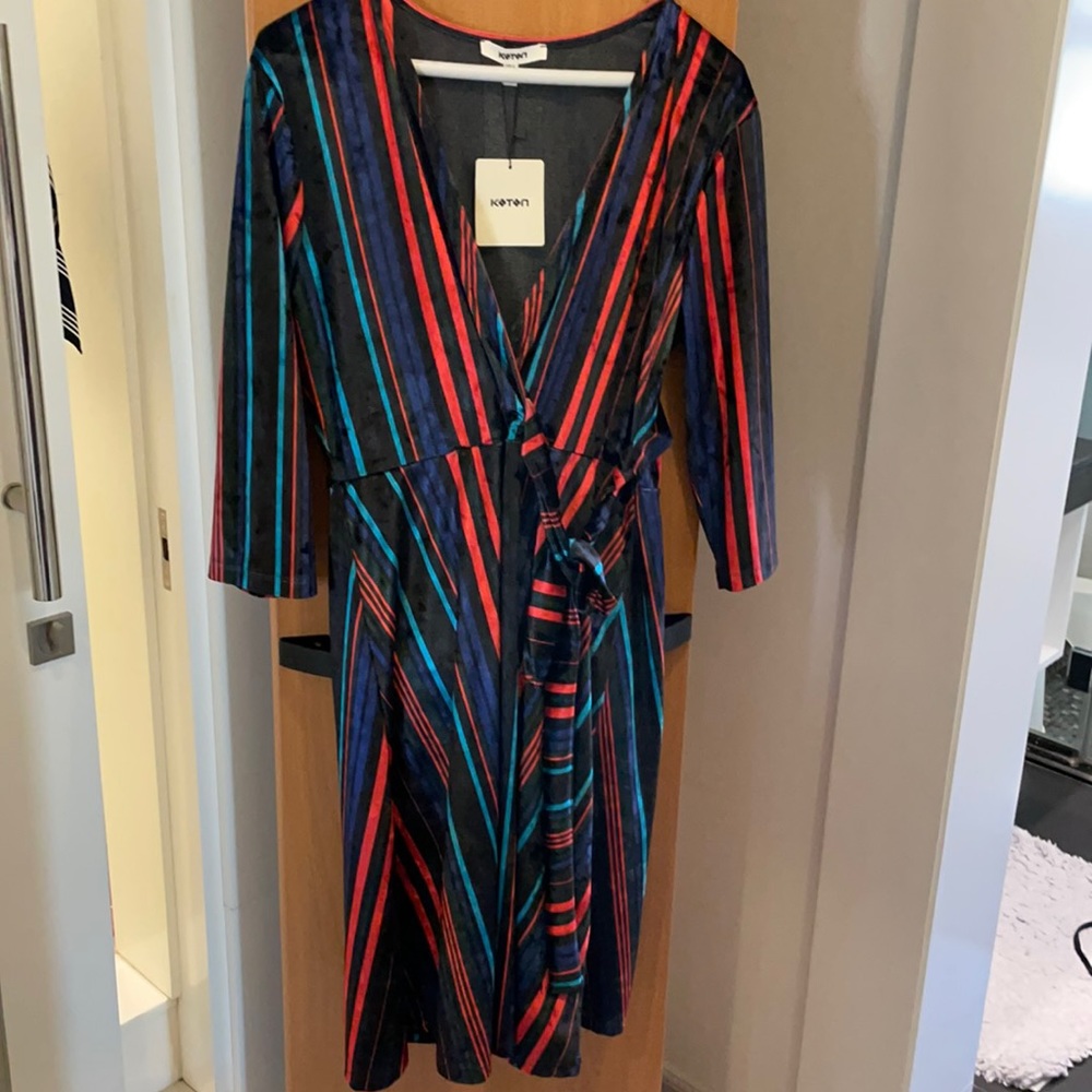 Velvet striped dress